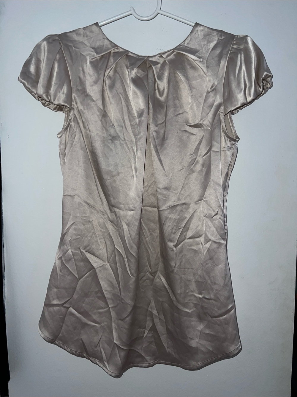 Mango Satin Short-Sleeve Blouse in Champagne